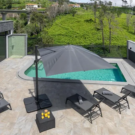 Vila Ourmadeira - Casa Leonor *